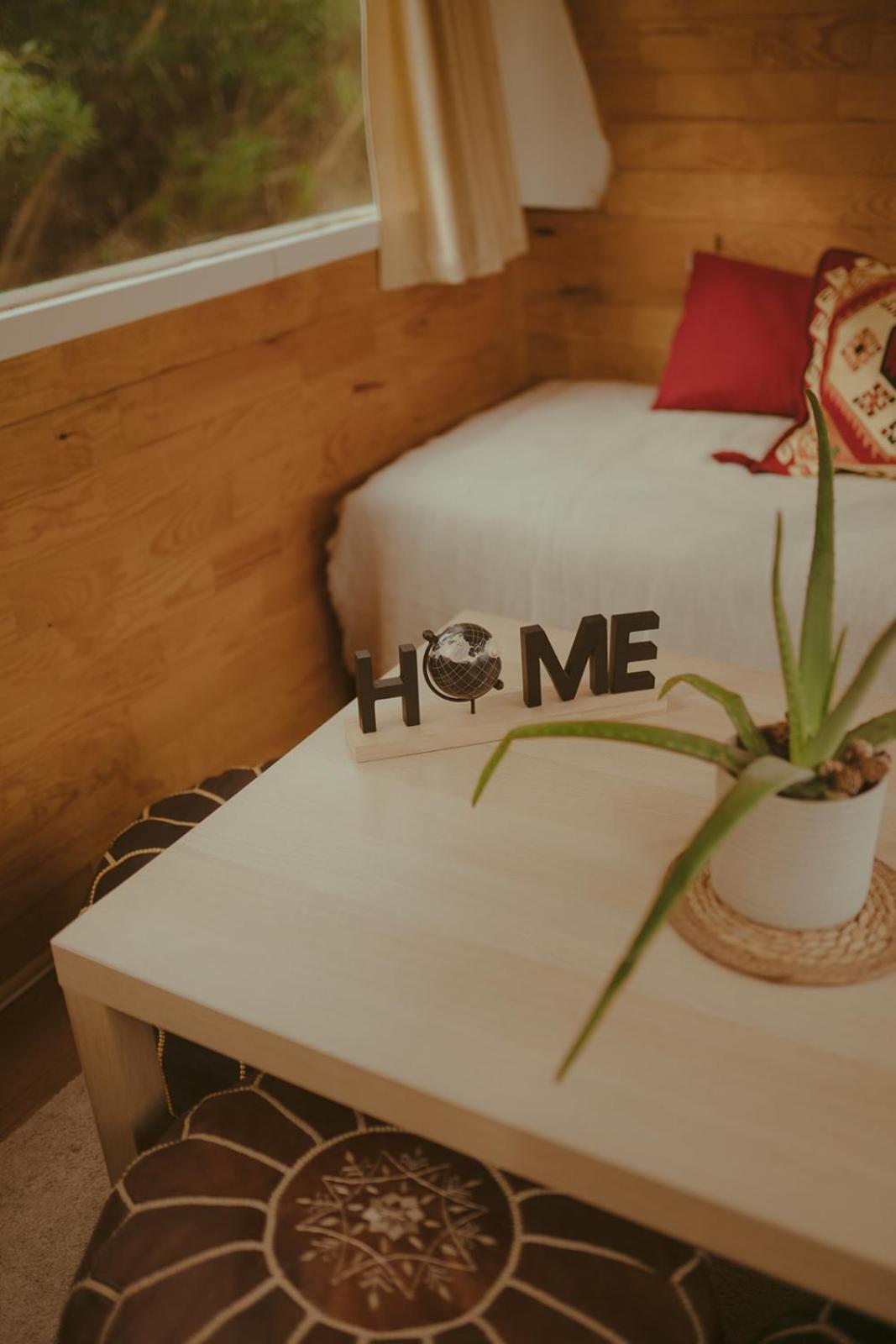 The Amazing Inacio Bus Converted Holiday home Sintra